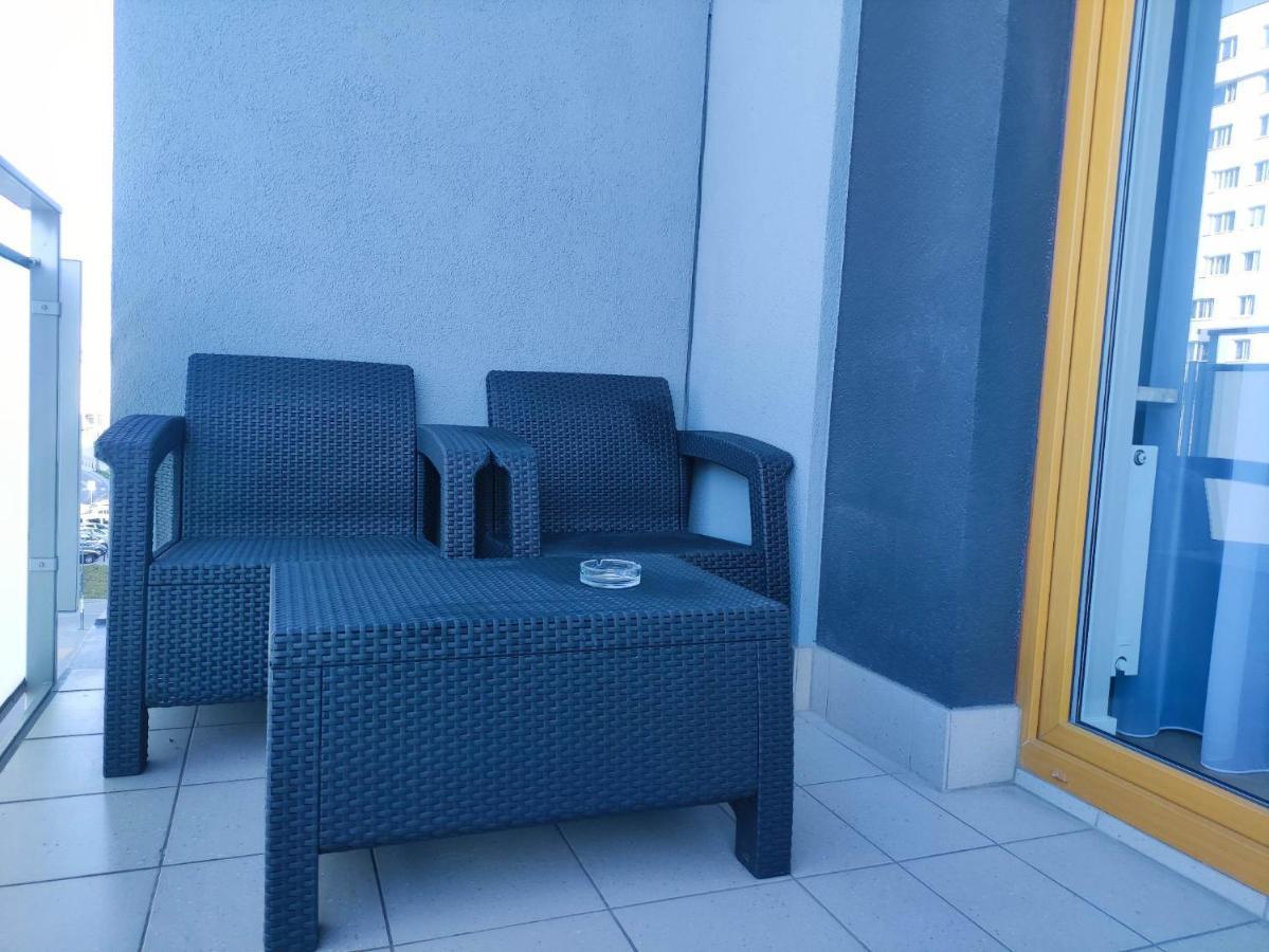Apartamenty Metro Targowek 27 Warszawa Eksteriør billede
