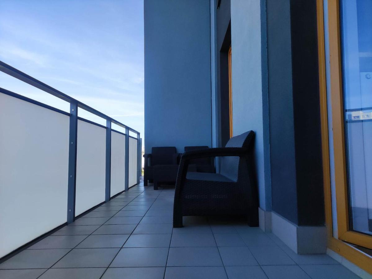 Apartamenty Metro Targowek 27 Warszawa Eksteriør billede